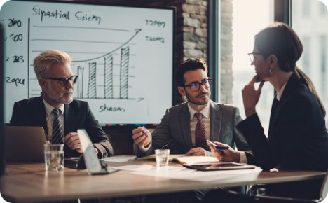 Confronto con il team CreditWise sull'operazione